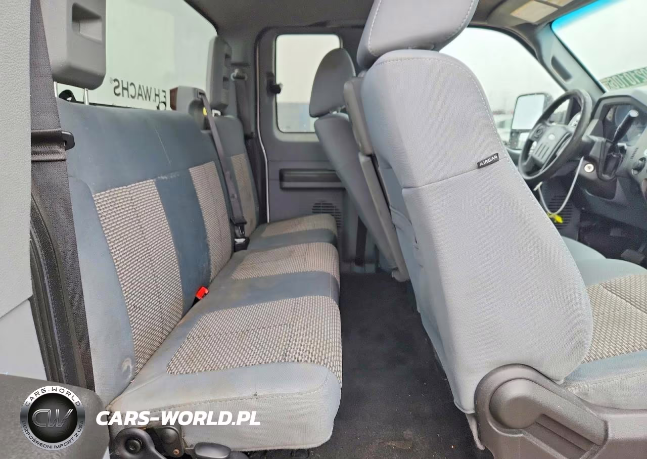 2011 Ford F350 Super Duty VIN:1FT8X3BT9BEC86637 - 10