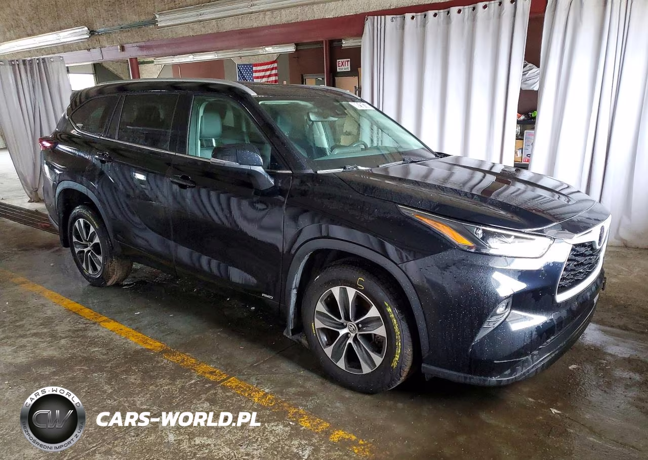 2026 Toyota Highlander Hybrid Xle VIN:5TDKBRCH3TS698291 - 4
