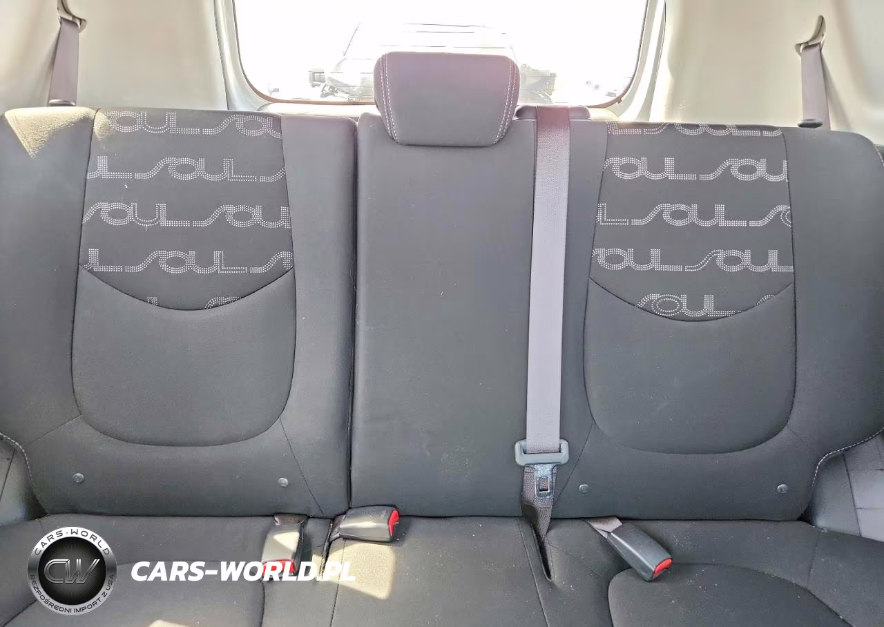 2012 Kia Soul + VIN:KNDJT2A60C7467392 - 10