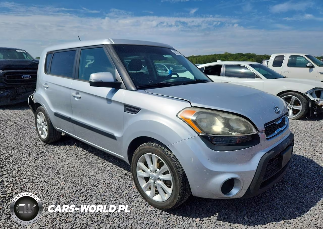 2012 Kia Soul + VIN:KNDJT2A60C7467392 - 4