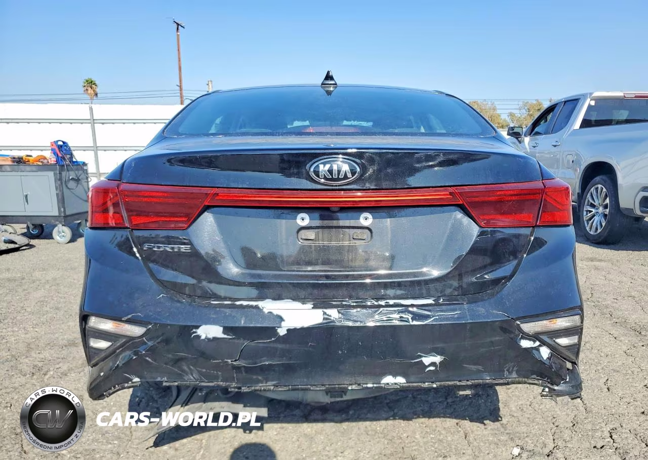 2020 Kia Forte Lxs VIN:3KPF24ADXLE217094 - 6