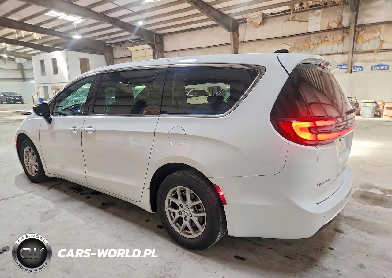 2025 Chrysler Pacifica Select VIN:2C4RC1BG5SR553668 - 2