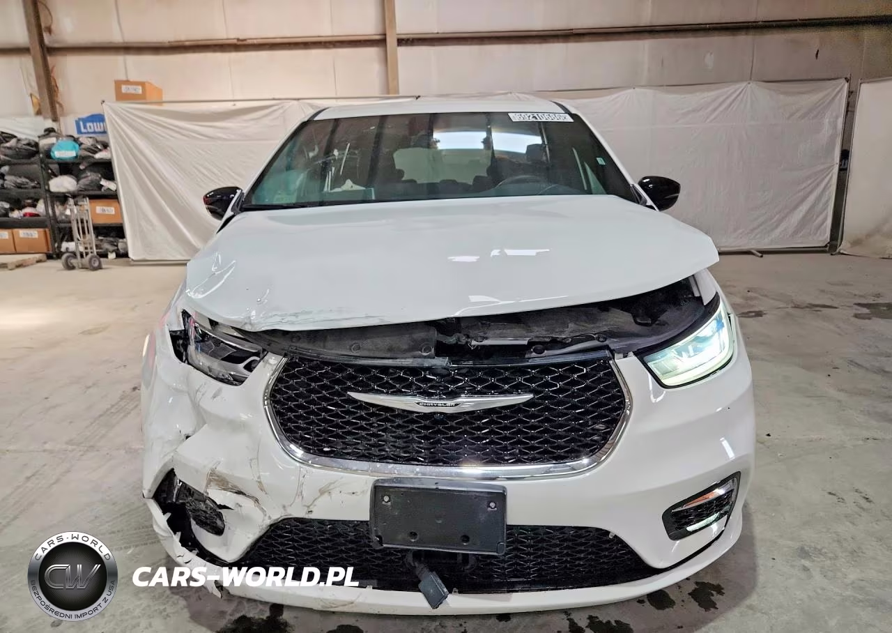 2025 Chrysler Pacifica Select VIN:2C4RC1BG5SR553668 - 5