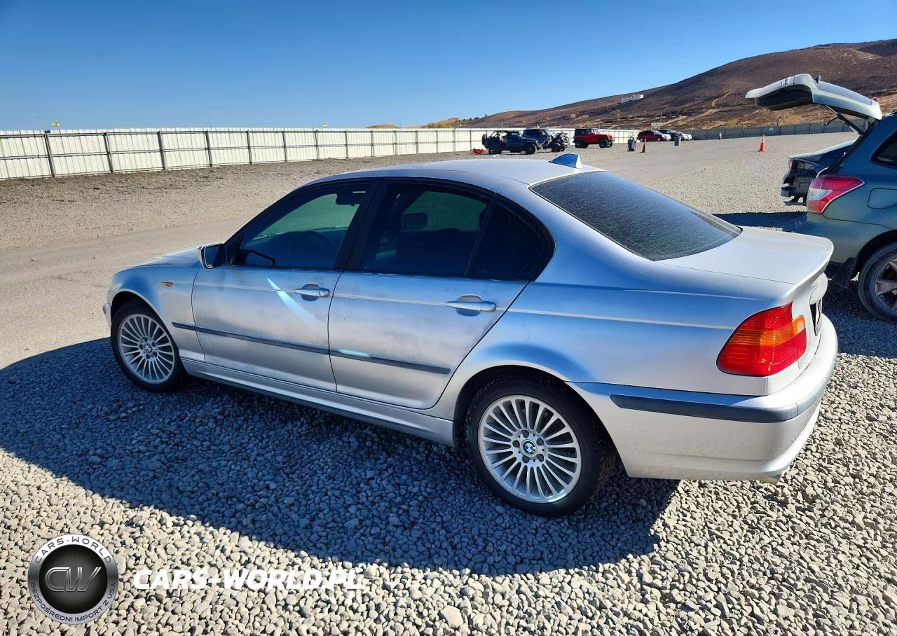2003 BMW 325 Xi VIN:WBAEU33433PM55394 - 2