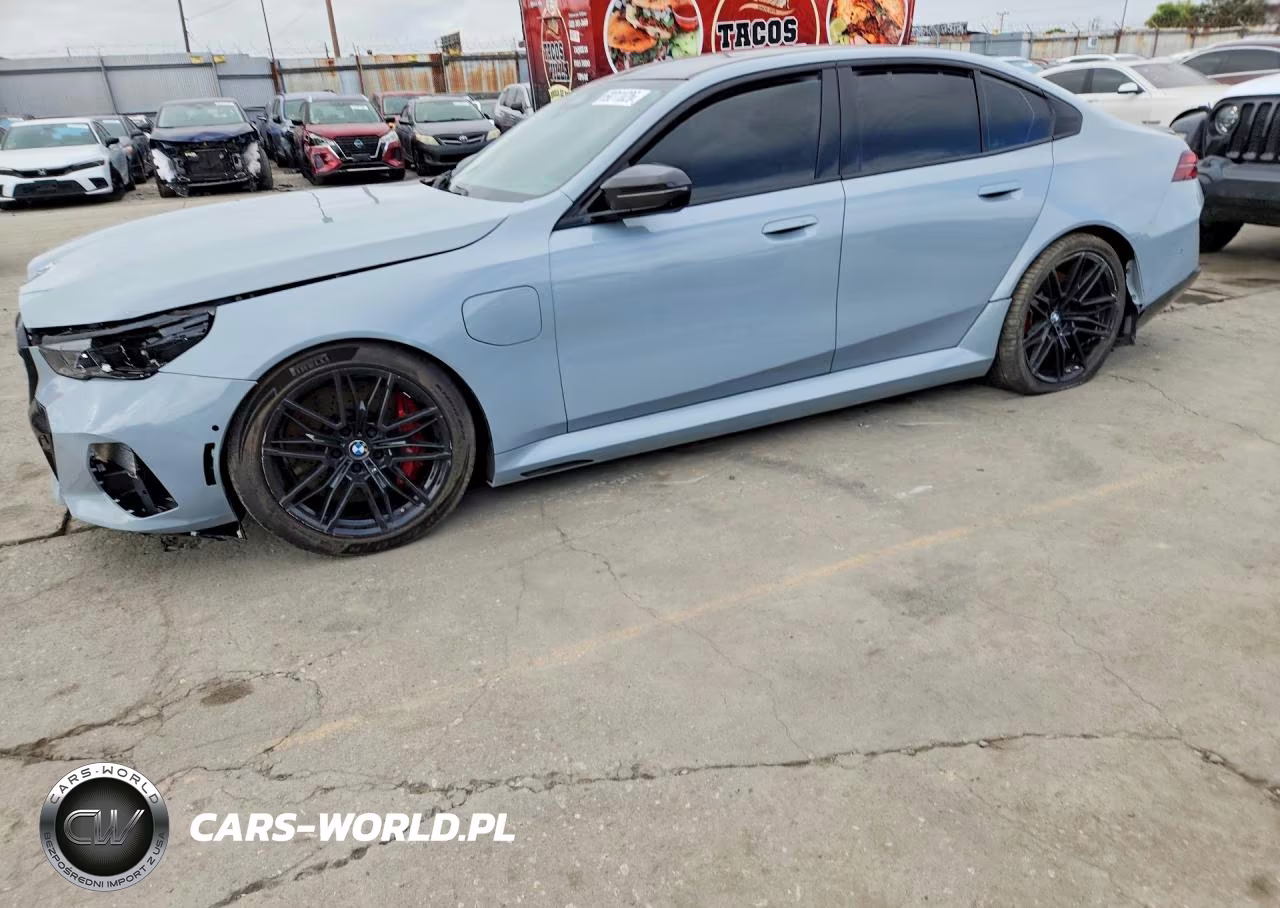 2026 BMW M5