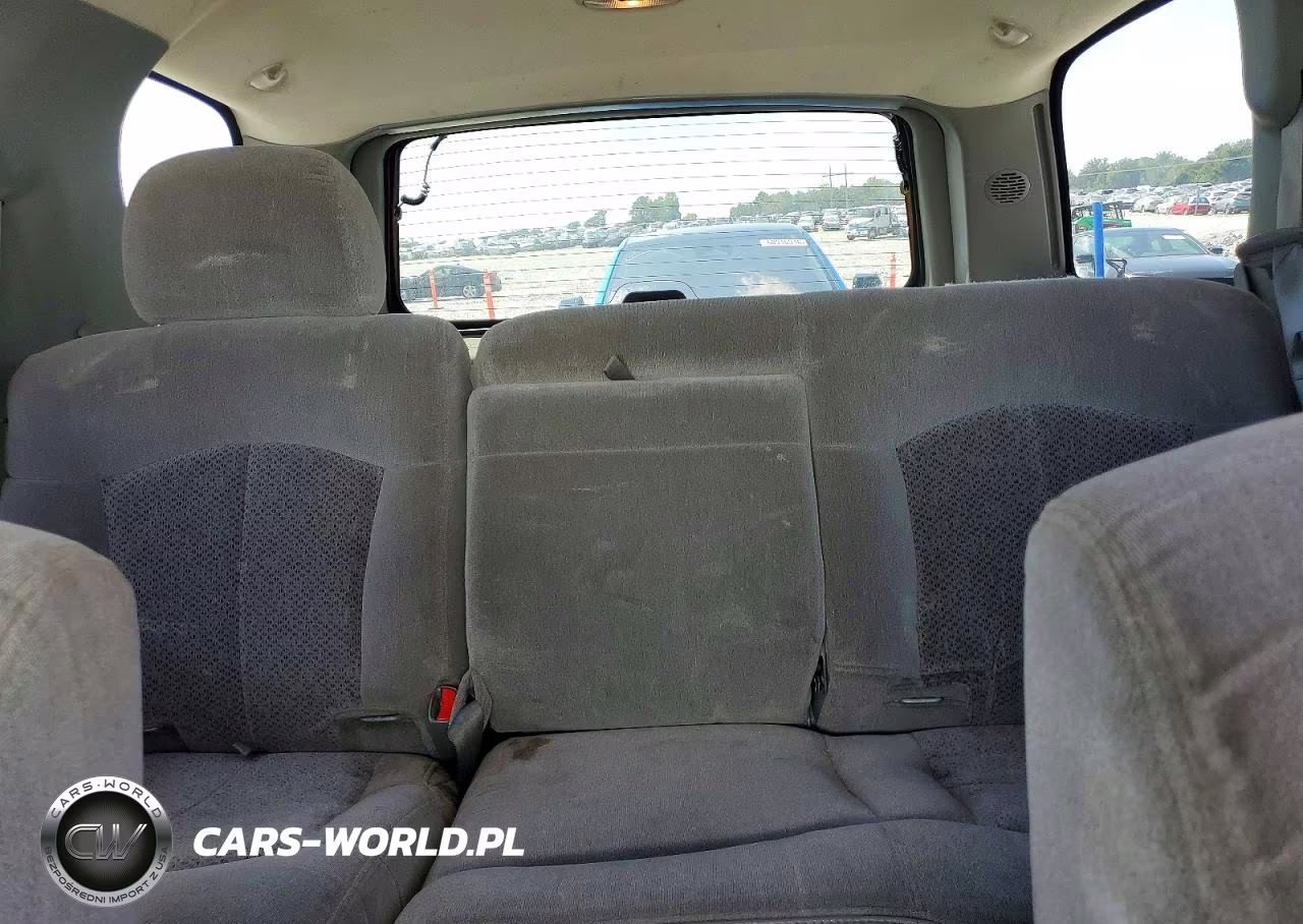 2002 Chevrolet Tahoe C1500 VIN:1GNEC13Z62J253793 - 10