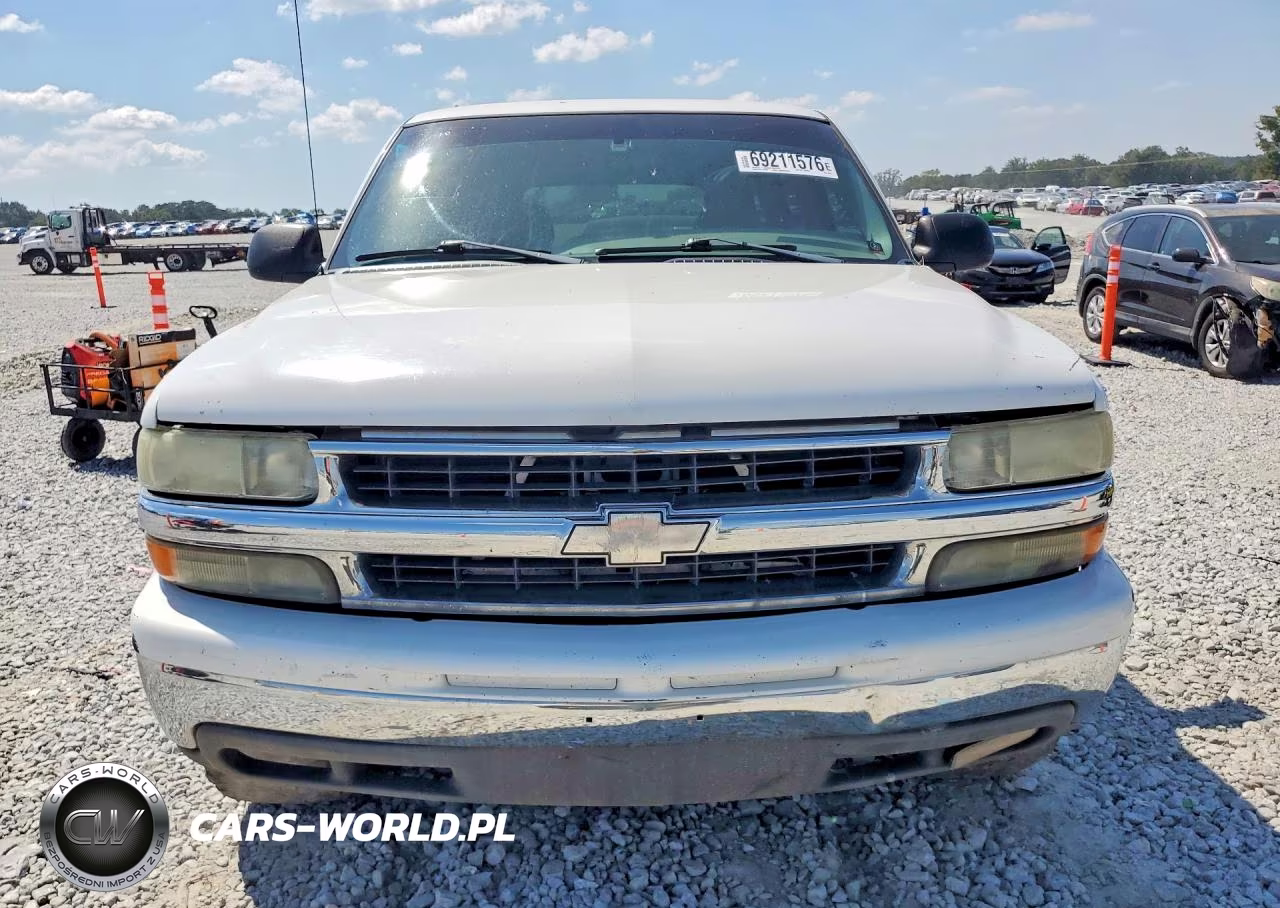 2002 Chevrolet Tahoe C1500 VIN:1GNEC13Z62J253793 - 5