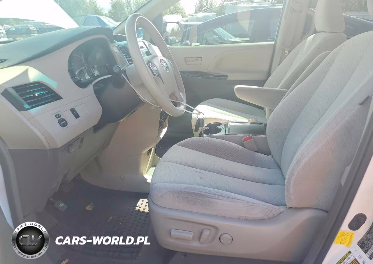2012 Toyota Sienna Le VIN:5TDKK3DC4CS195983 - 7