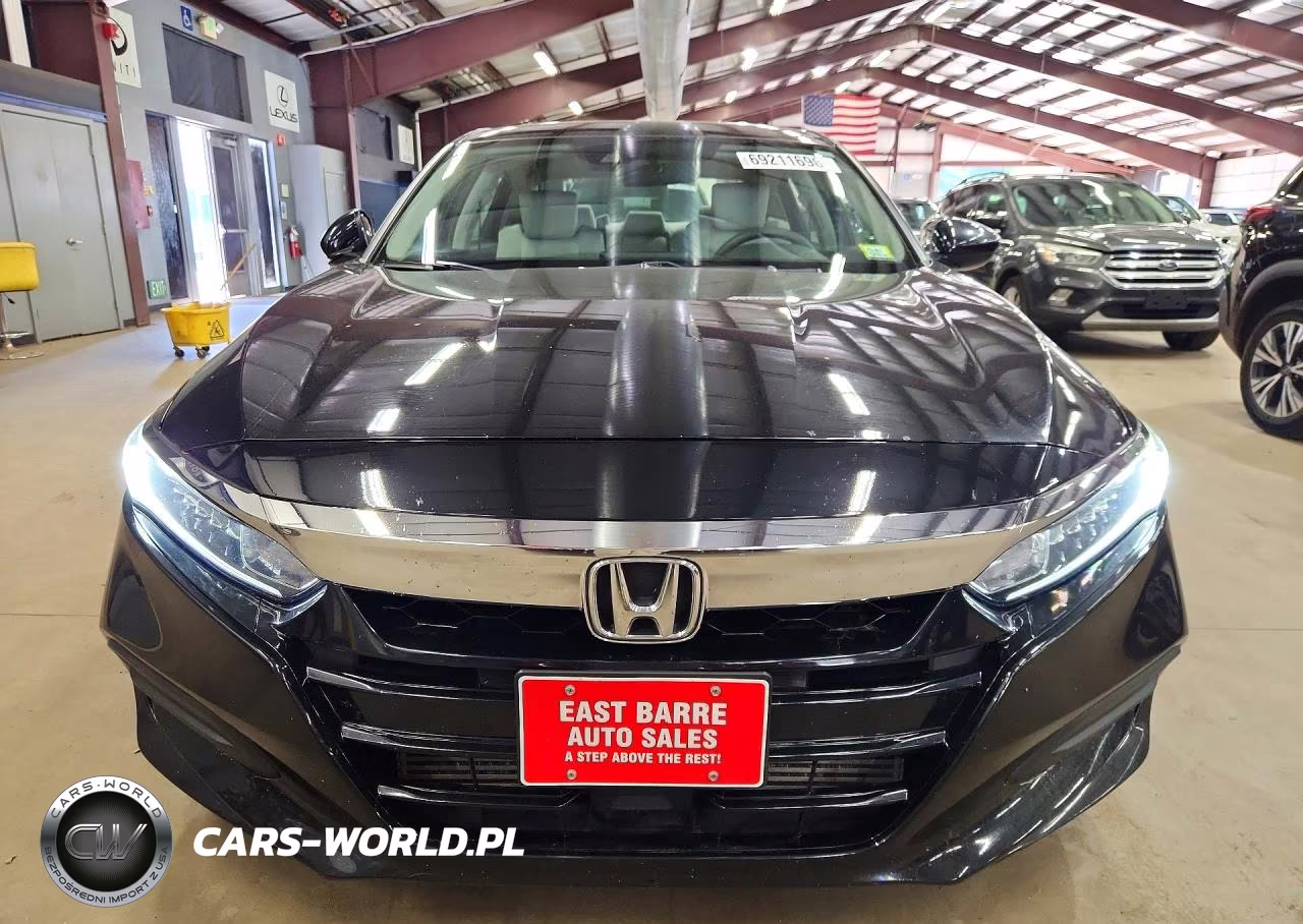 2018 Honda Accord VIN:1HGCV1F16JA251526 - 5