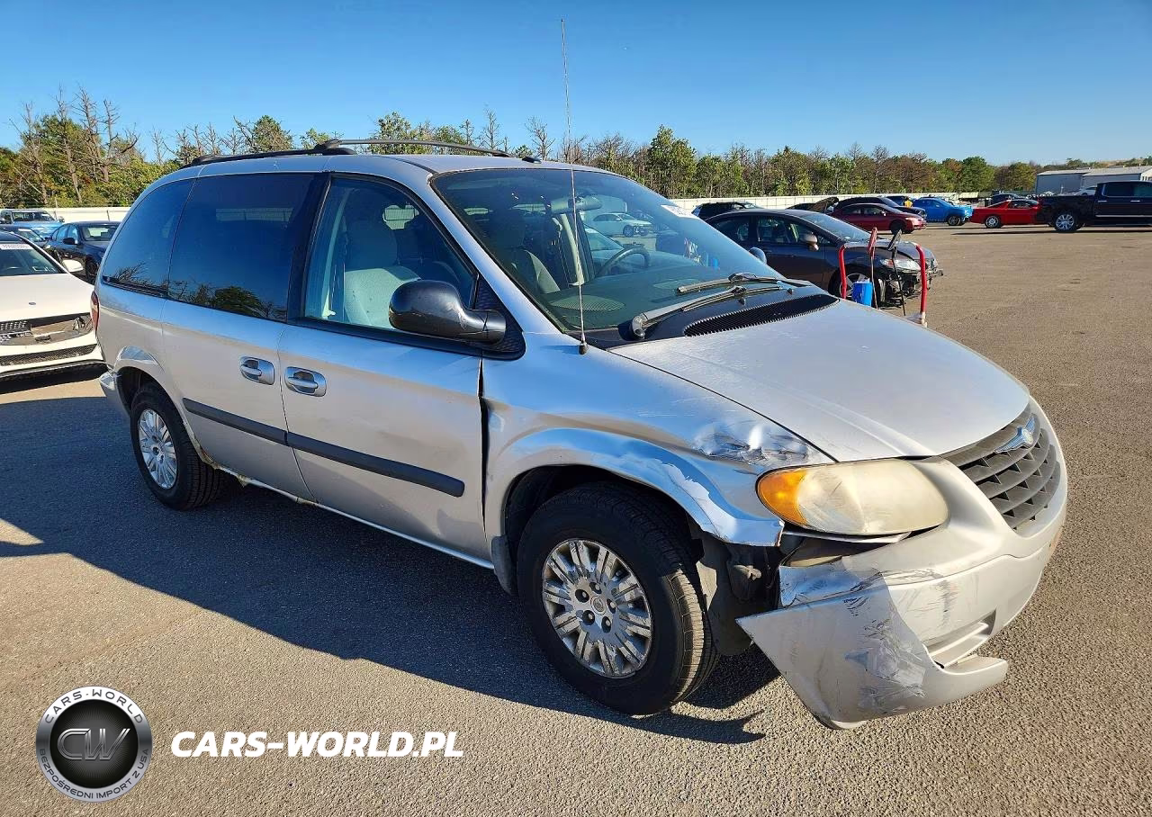 2006 Chrysler Town & Country VIN:1A4GP45R96B656391 - 4