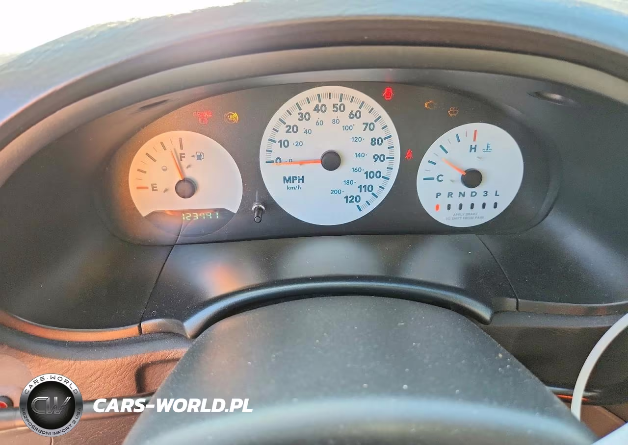 2006 Chrysler Town & Country VIN:1A4GP45R96B656391 - 9