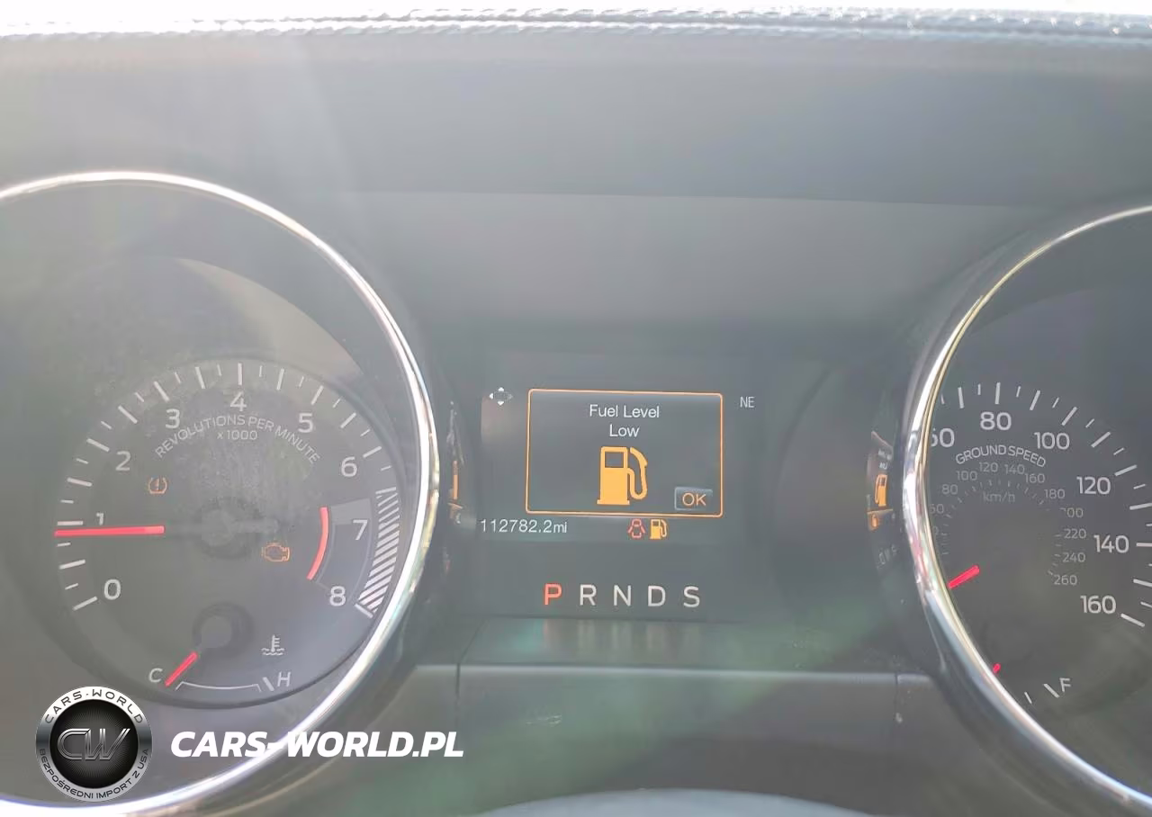 2015 Ford Mustang VIN:1FATP8UH3F5382999 - 9
