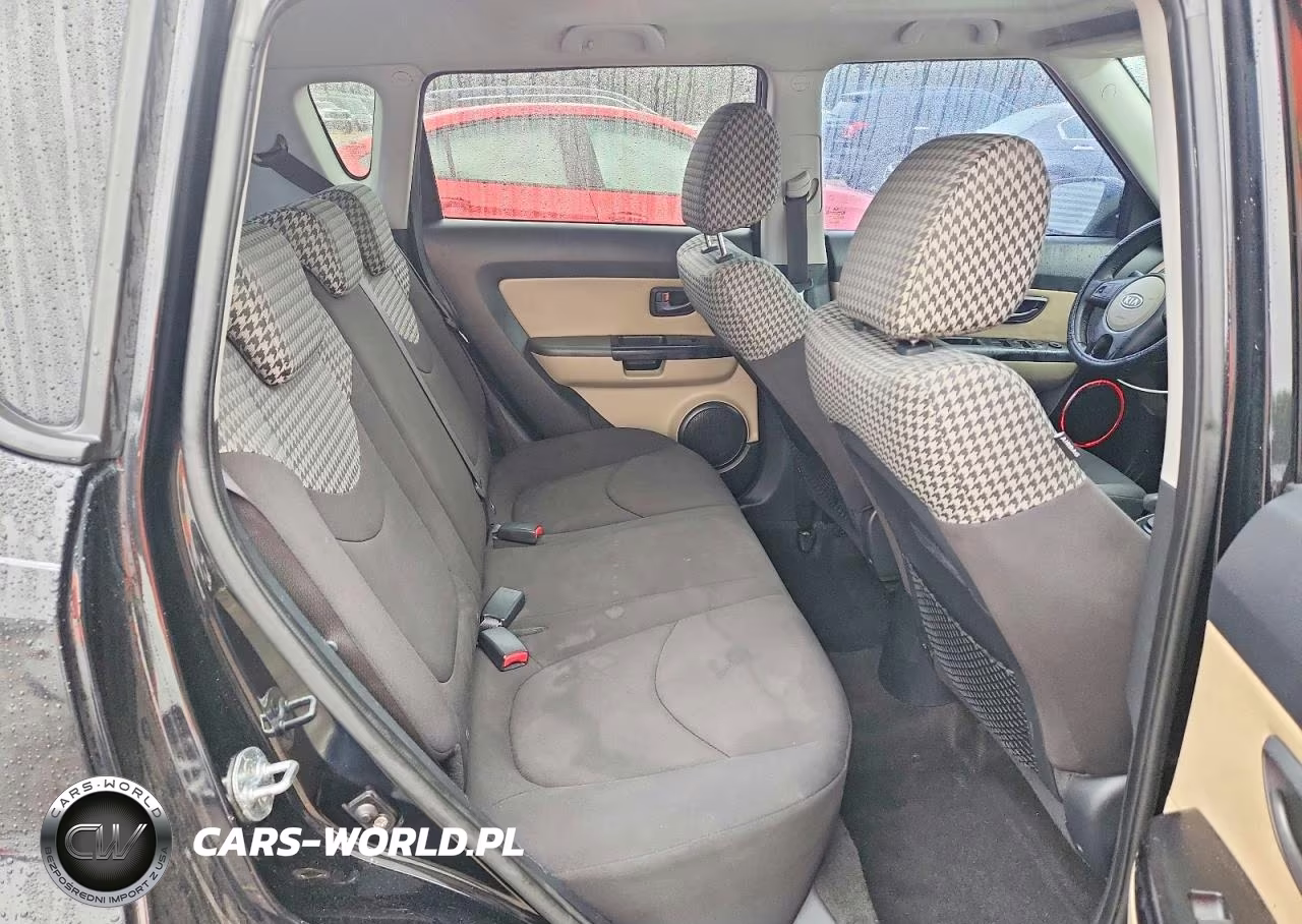 2010 Kia Soul + VIN:KNDJT2A20A7192584 - 11