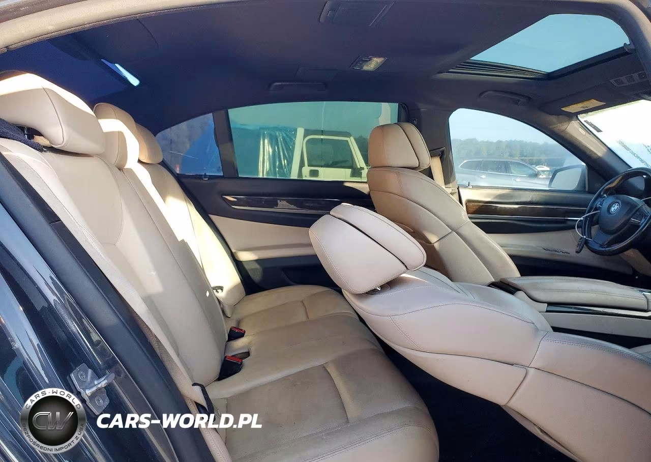 2012 BMW 750 Li VIN:WBAKB8C5XCC852431 - 10