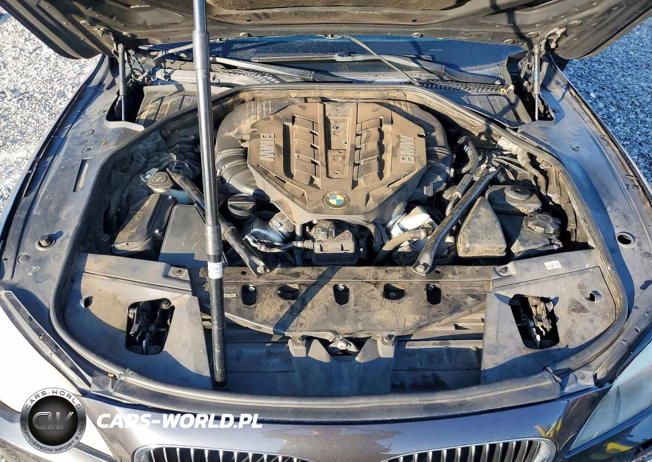 2012 BMW 750 Li VIN:WBAKB8C5XCC852431 - 11