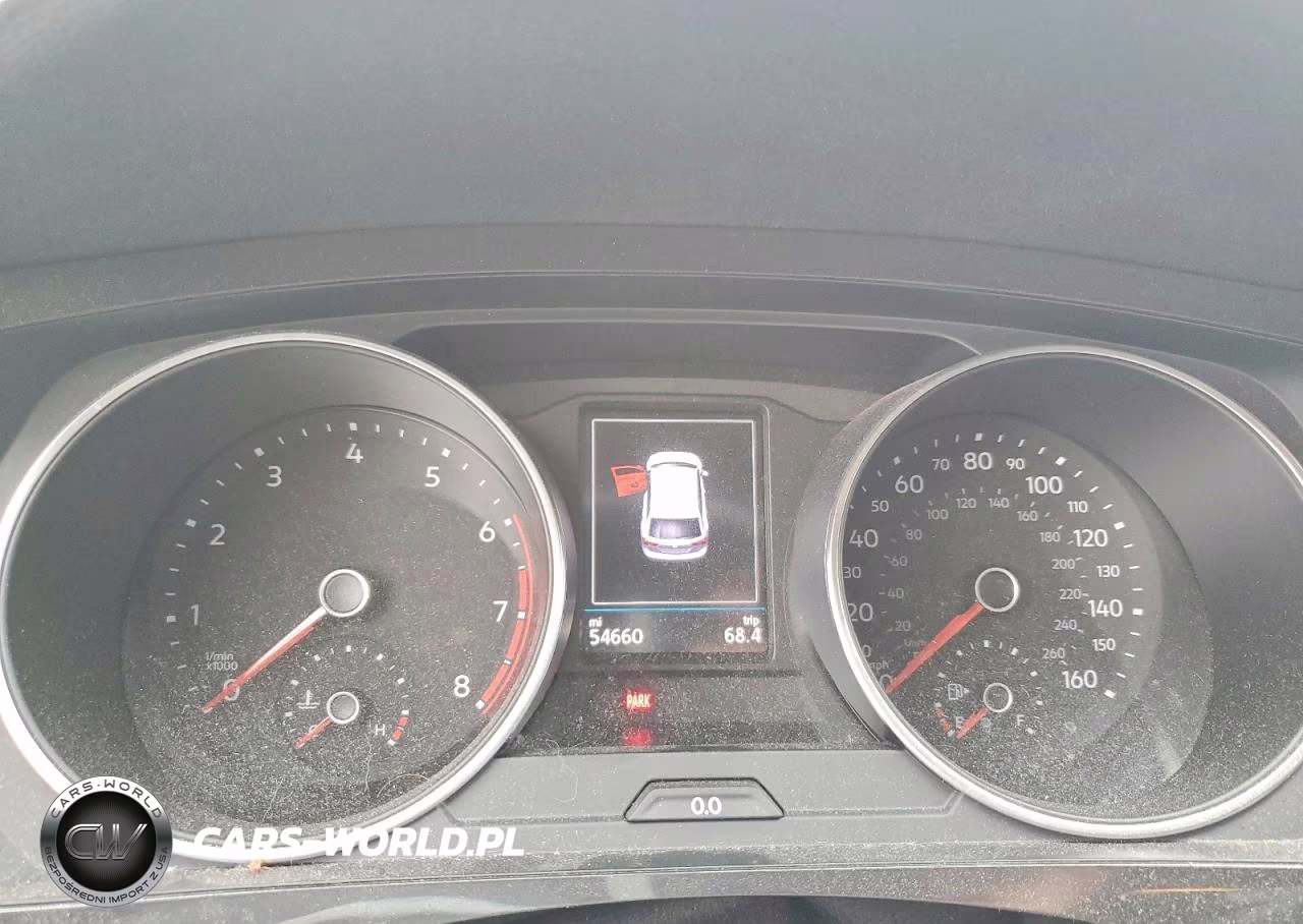 2019 Volkswagen Tiguan Se VIN:3VV2B7AX0KM023545 - 9