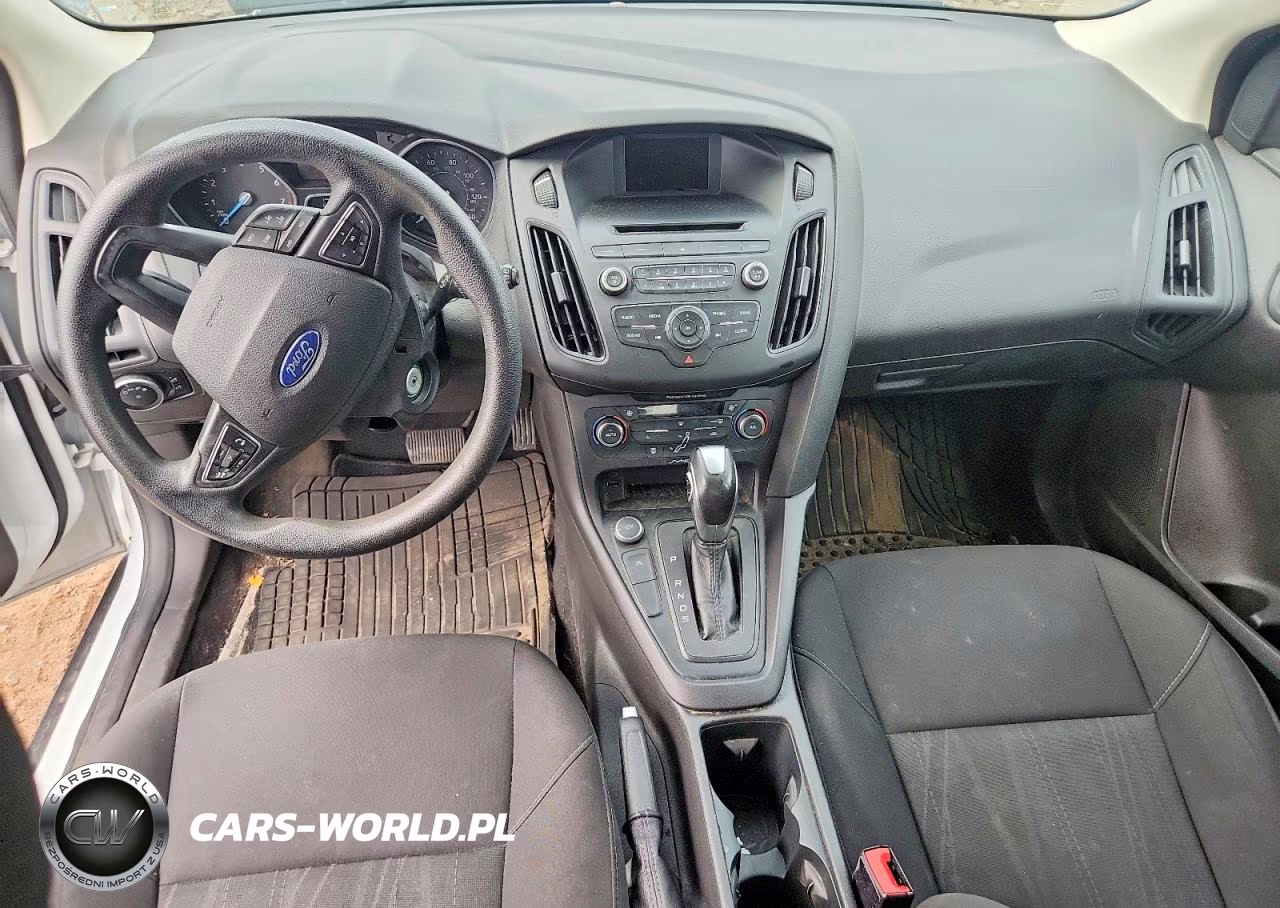 2016 Ford Focus Se VIN:1FADP3KE8GL403732 - 8