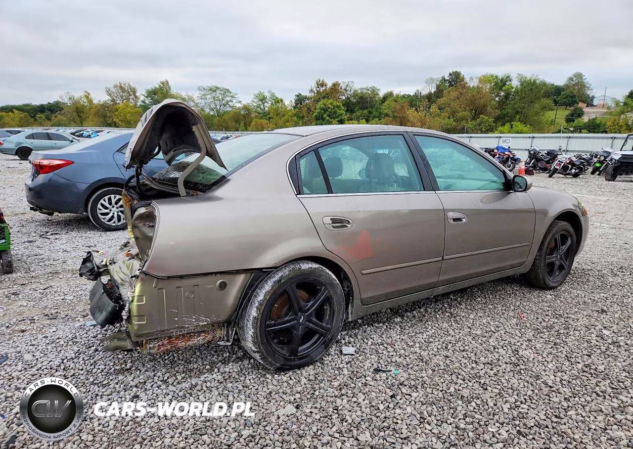 2005 Nissan Altima 2.5 VIN:1N4AL11D25C165921 - 3