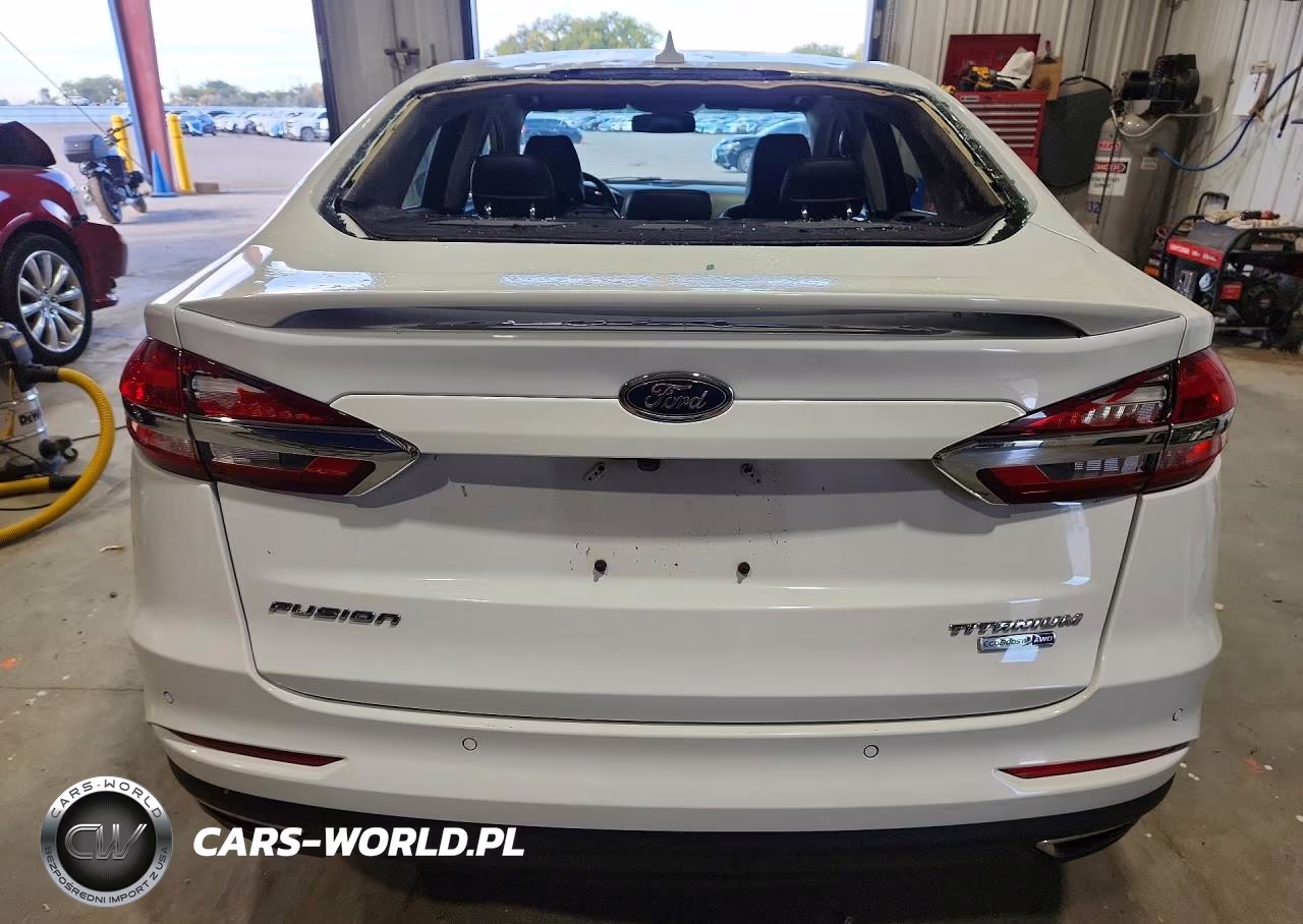 2020 Ford Fusion Titanium VIN:3FA6P0D96LR116831 - 6