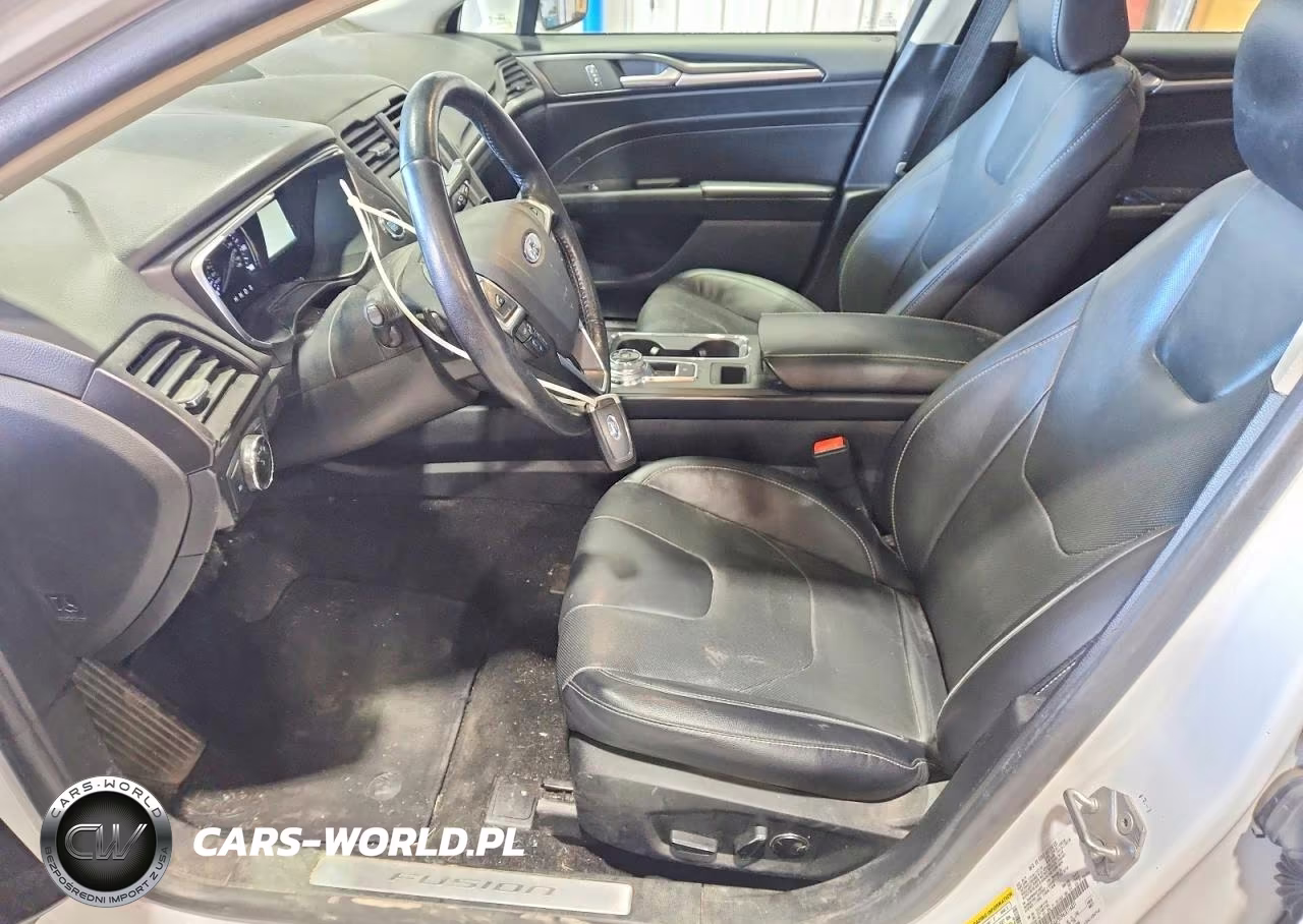 2020 Ford Fusion Titanium VIN:3FA6P0D96LR116831 - 7