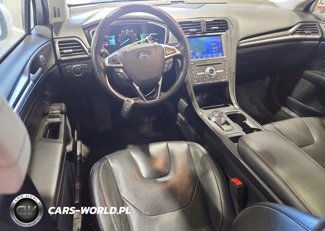 2020 Ford Fusion Titanium VIN:3FA6P0D96LR116831 - 8