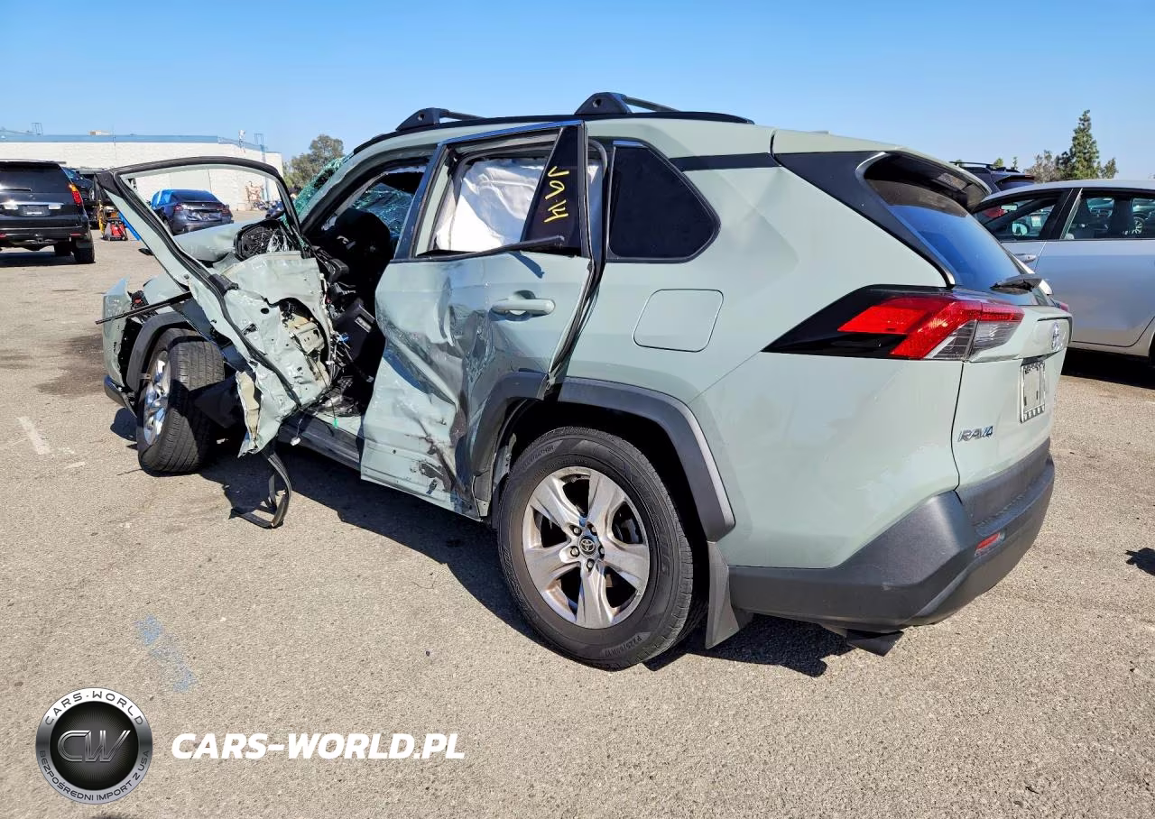 2021 Toyota Rav4 Xle VIN:2T3W1RFV2MW164396 - 2