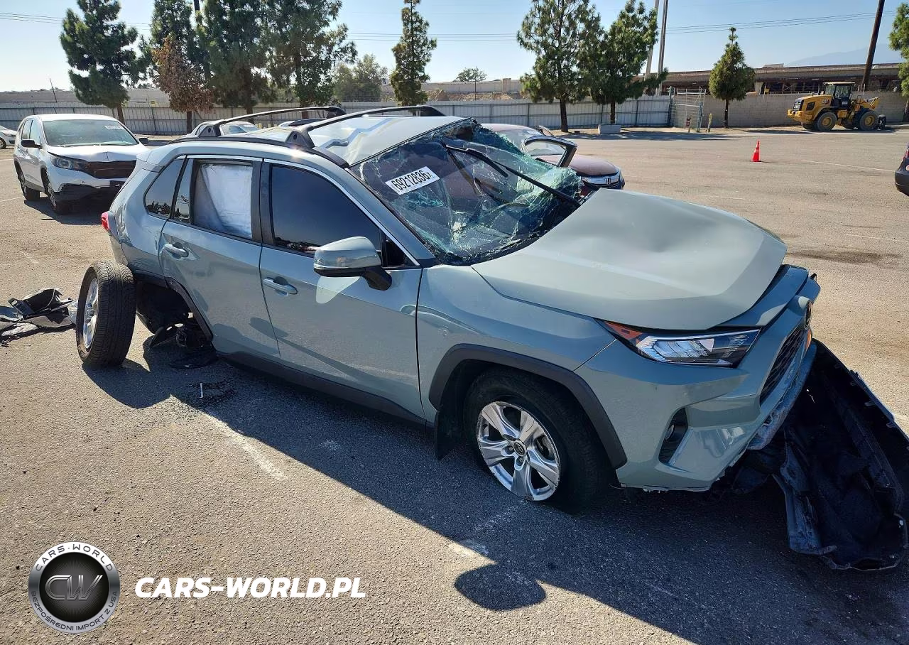 2021 Toyota Rav4 Xle VIN:2T3W1RFV2MW164396 - 4