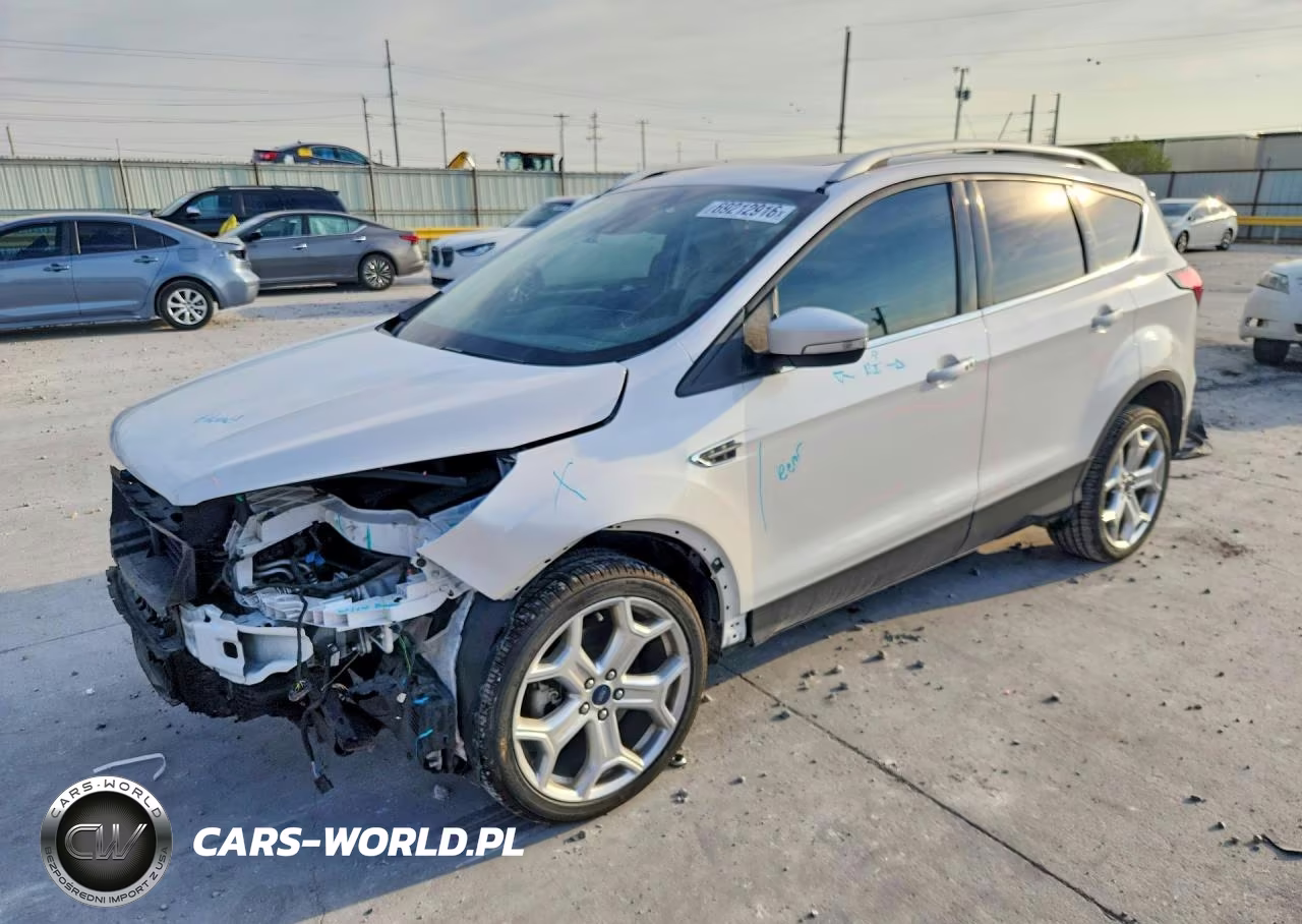 2019 Ford Escape Titanium