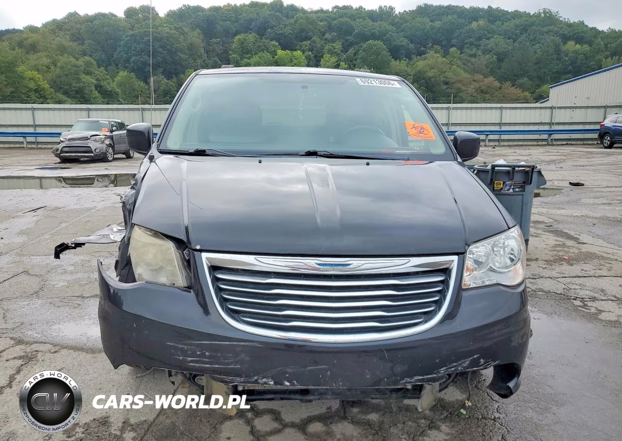 2012 Chrysler Town & Country Touring VIN:2C4RC1BG1CR337267 - 5
