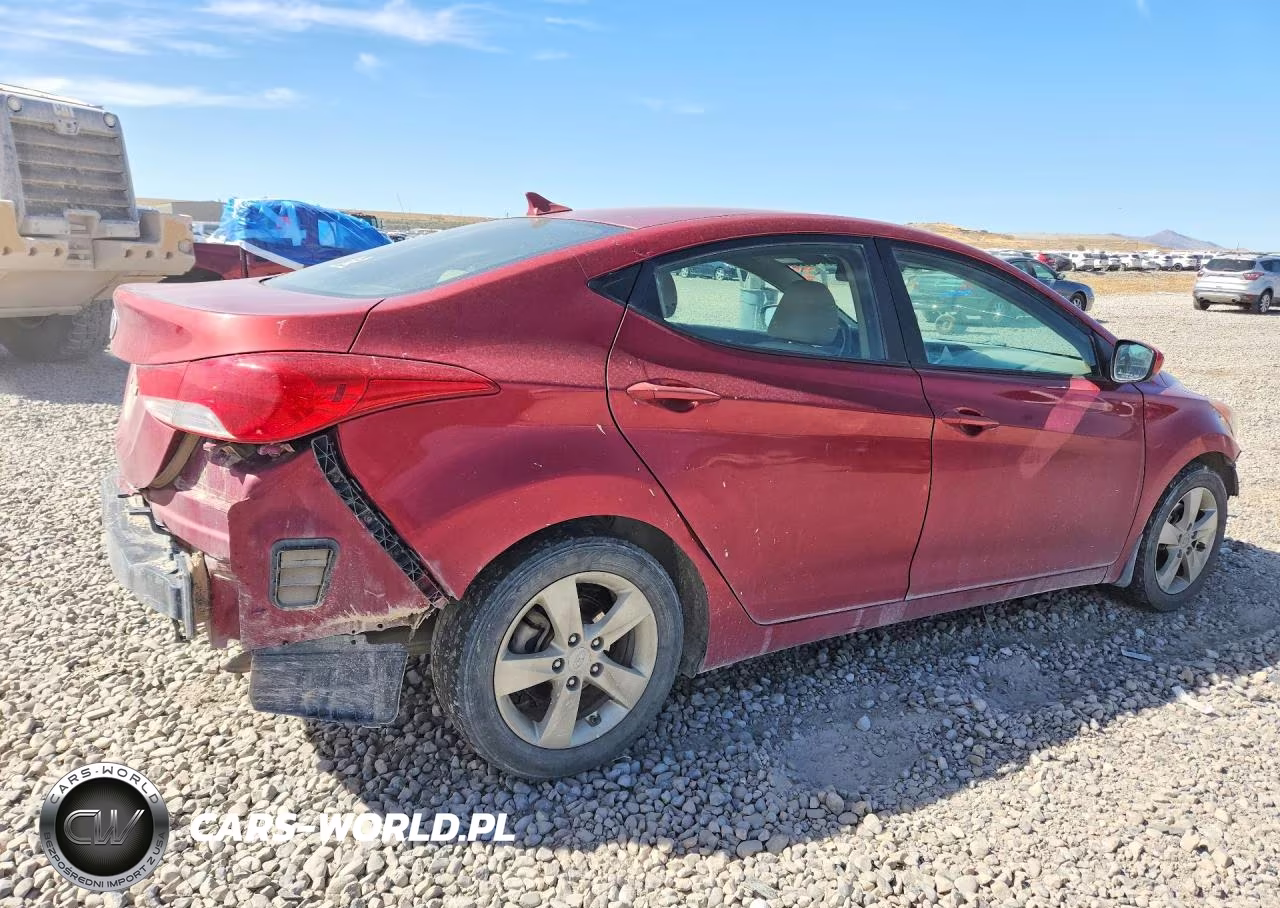 2012 Hyundai Elantra Gls VIN:KMHDH4AE2CU323504 - 3