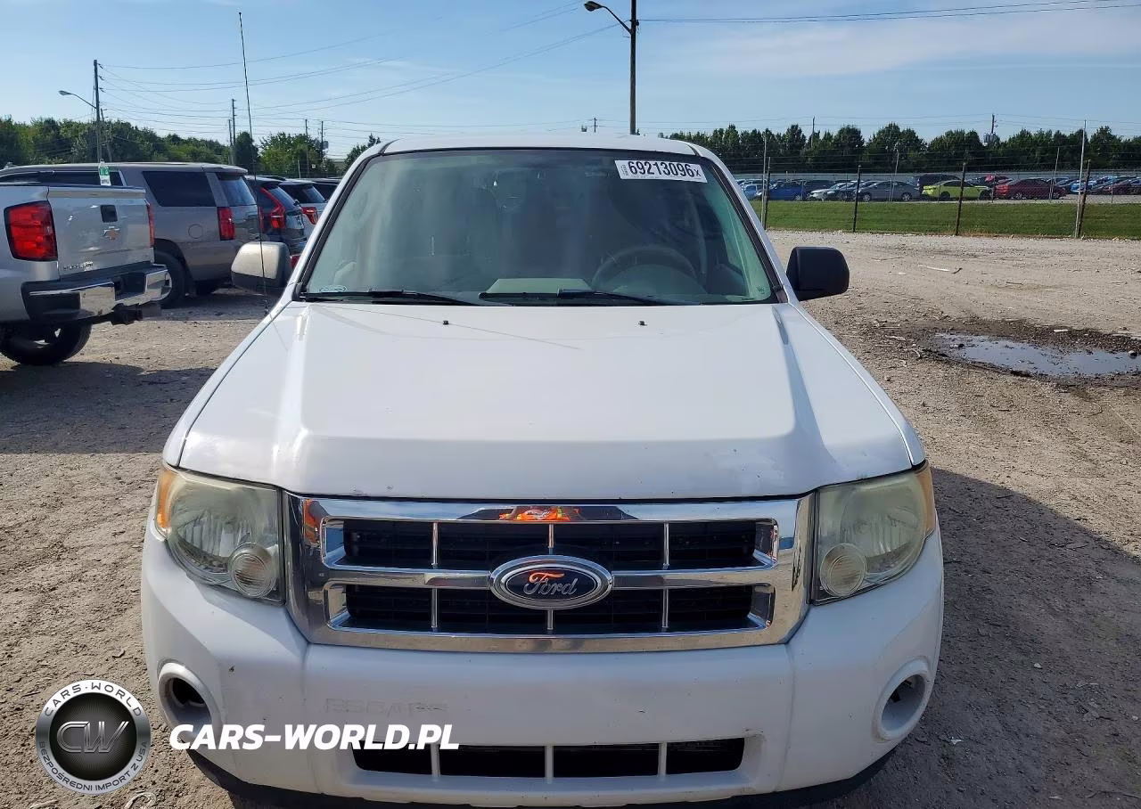 2011 Ford Escape Xls VIN:1FMCU9C75BKB84689 - 5