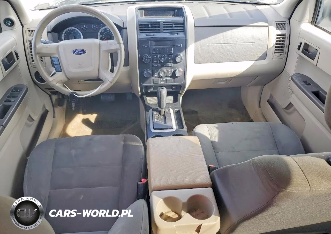 2011 Ford Escape Xls VIN:1FMCU9C75BKB84689 - 8