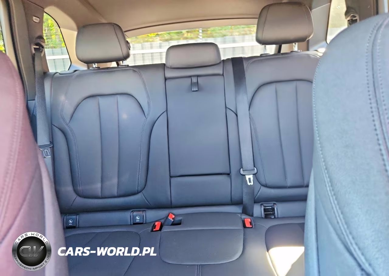 2020 BMW X5 xDrive40I VIN:5UXCR6C05LLL65440 - 10