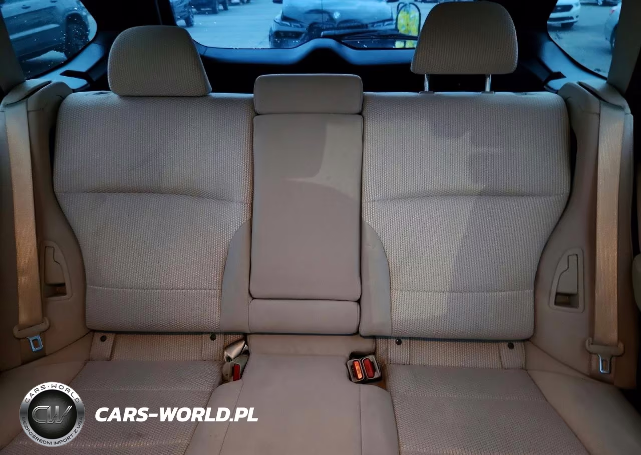 2019 Subaru Outback 2.5I Premium VIN:4S4BSAFC6K3326411 - 10