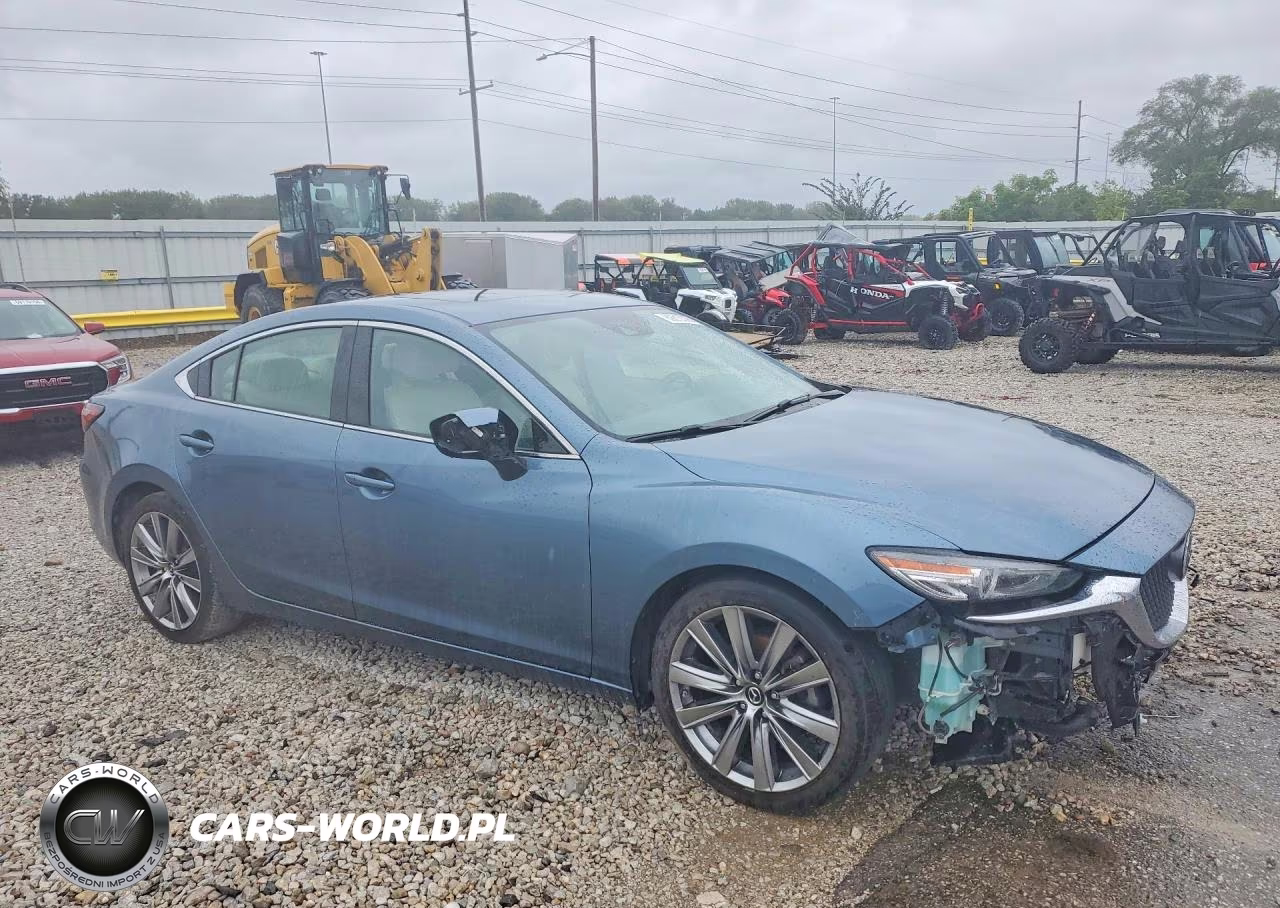 2018 Mazda 6 Signature VIN:JM1GL1XY7J1307765 - 4