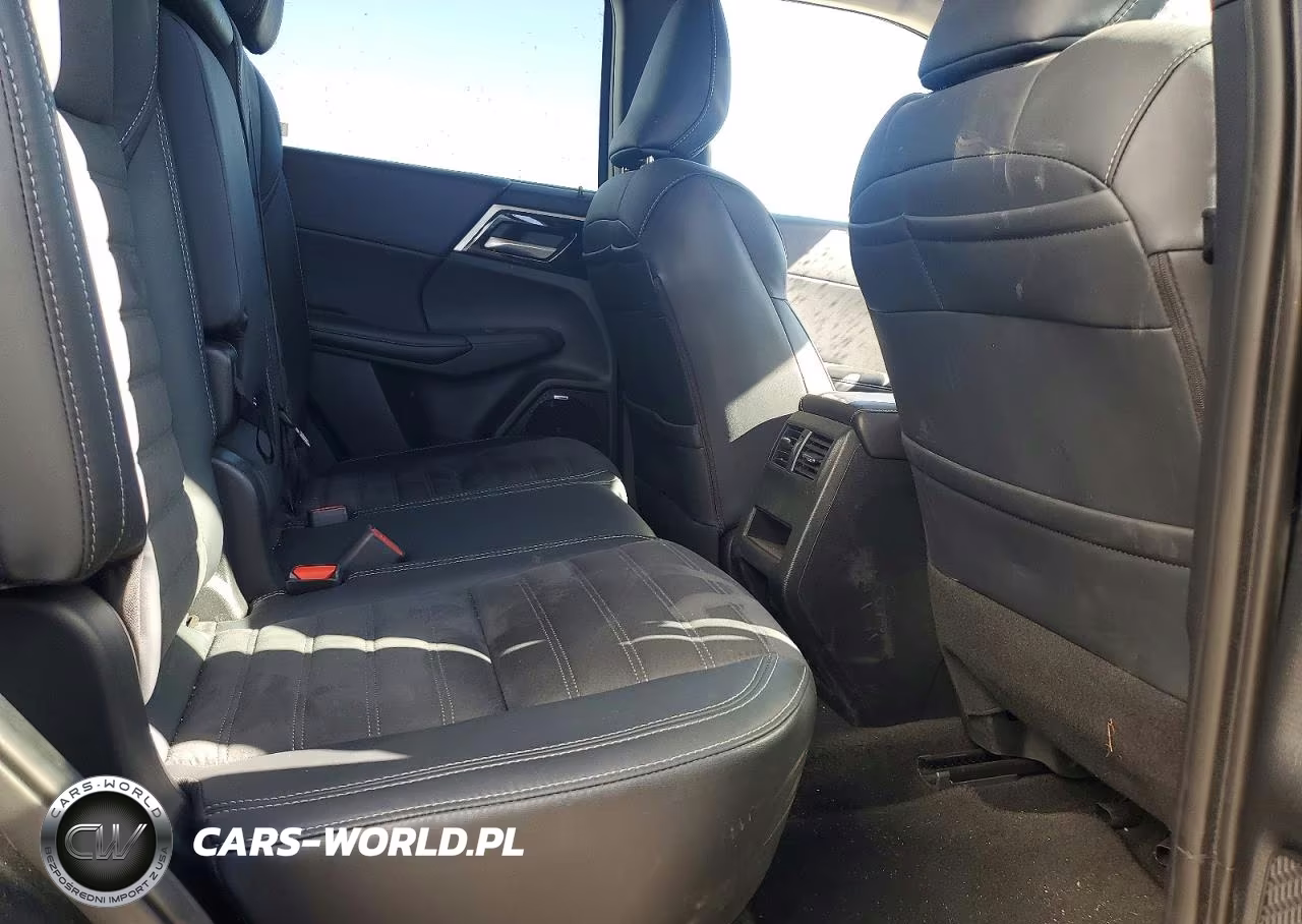 2025 Mitsubishi Outlander Se VIN:JA4J4VA82SZ060042 - 11