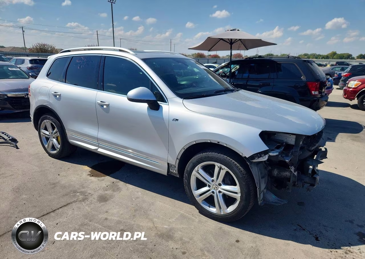 2014 Volkswagen Touareg V6 VIN:WVGDF9BP9ED002775 - 4