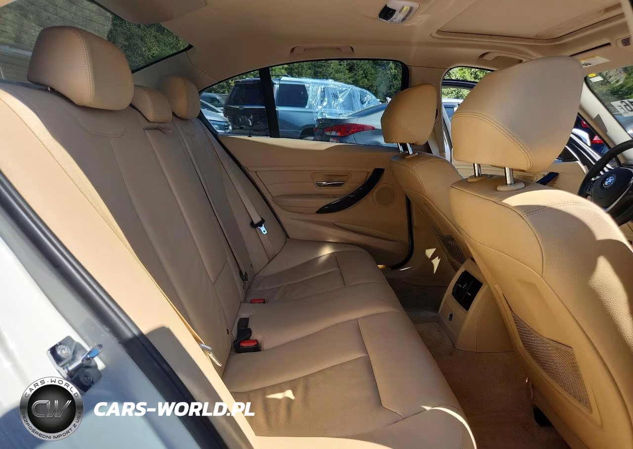 2012 BMW 328 I VIN:WBA3A5C5XCF342214 - 10