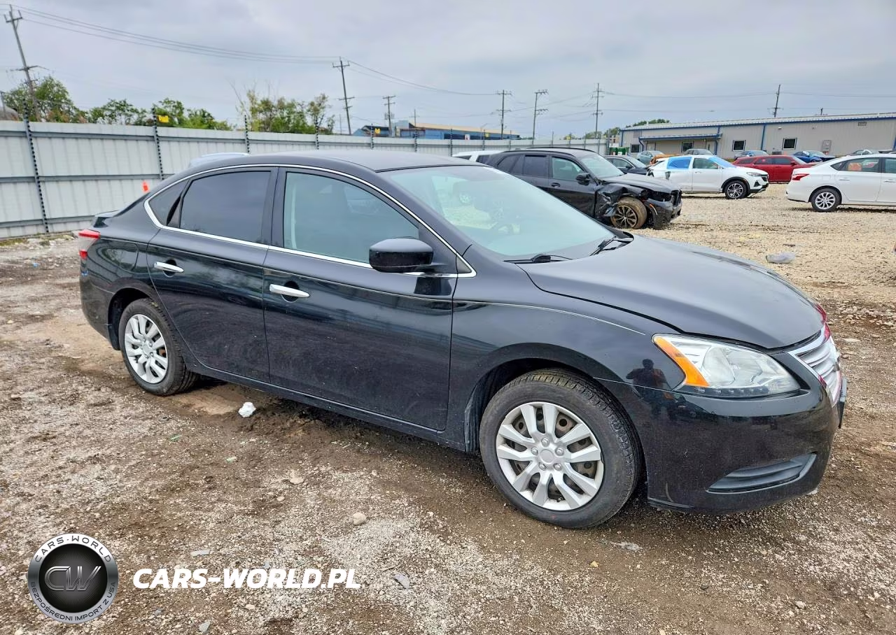 2015 Nissan Sentra S VIN:3N1AB7AP2FY283375 - 4