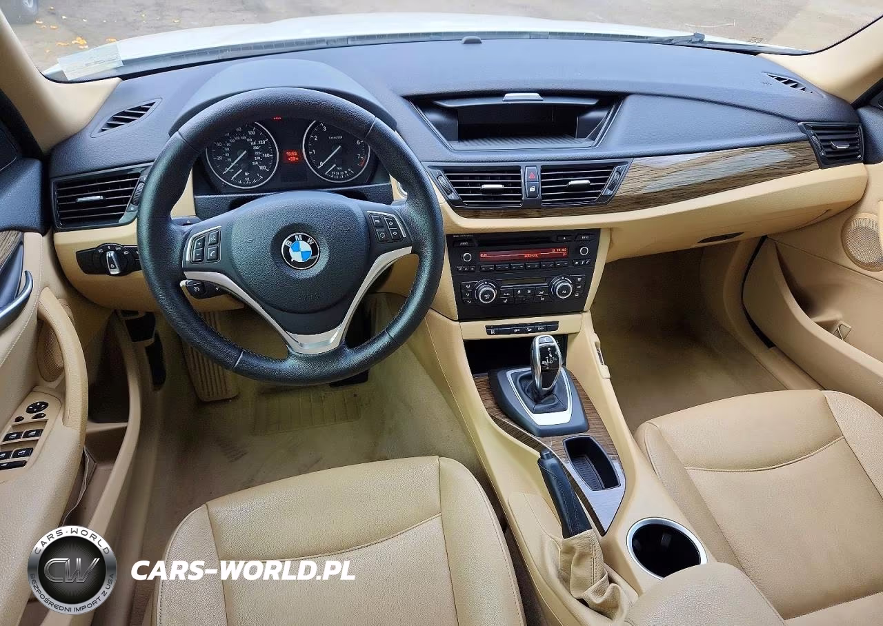 2014 BMW X1 xDrive28I VIN:WBAVL1C56EVR94168 - 8