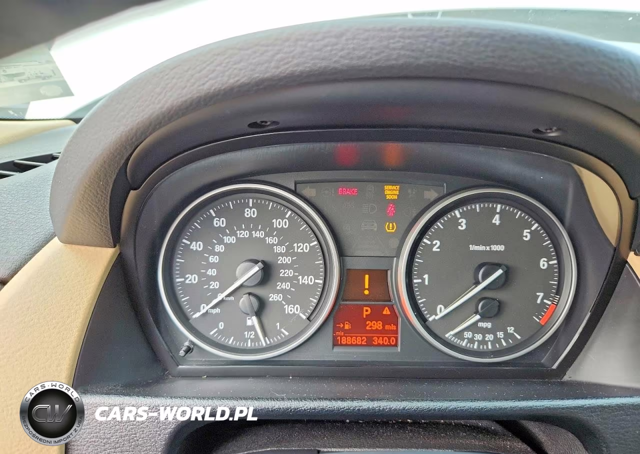 2014 BMW X1 xDrive28I VIN:WBAVL1C56EVR94168 - 9