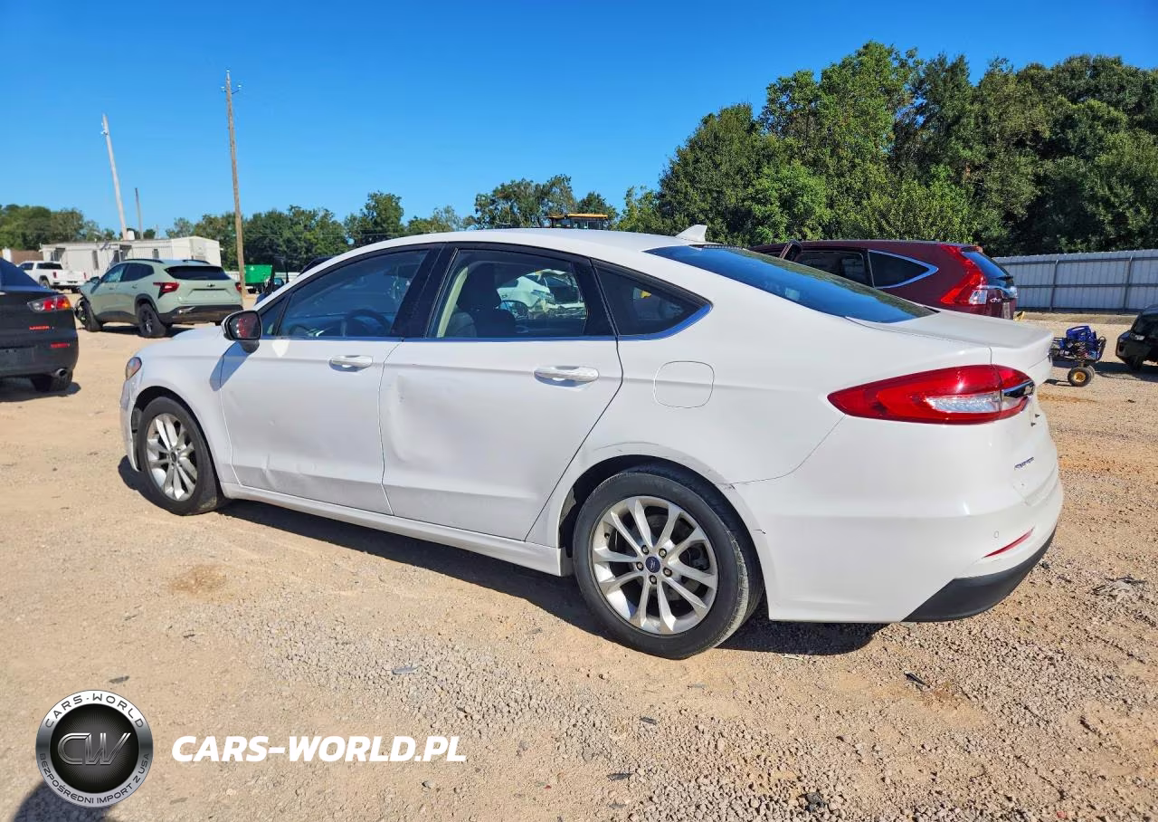 2019 Ford Fusion Se VIN:3FA6P0HD4KR152370 - 2