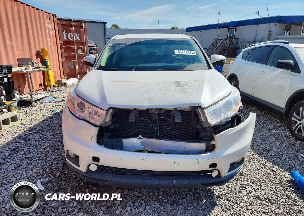 2015 Toyota Highlander Le Plus VIN:5TDZKRFH1FS073919 - 5