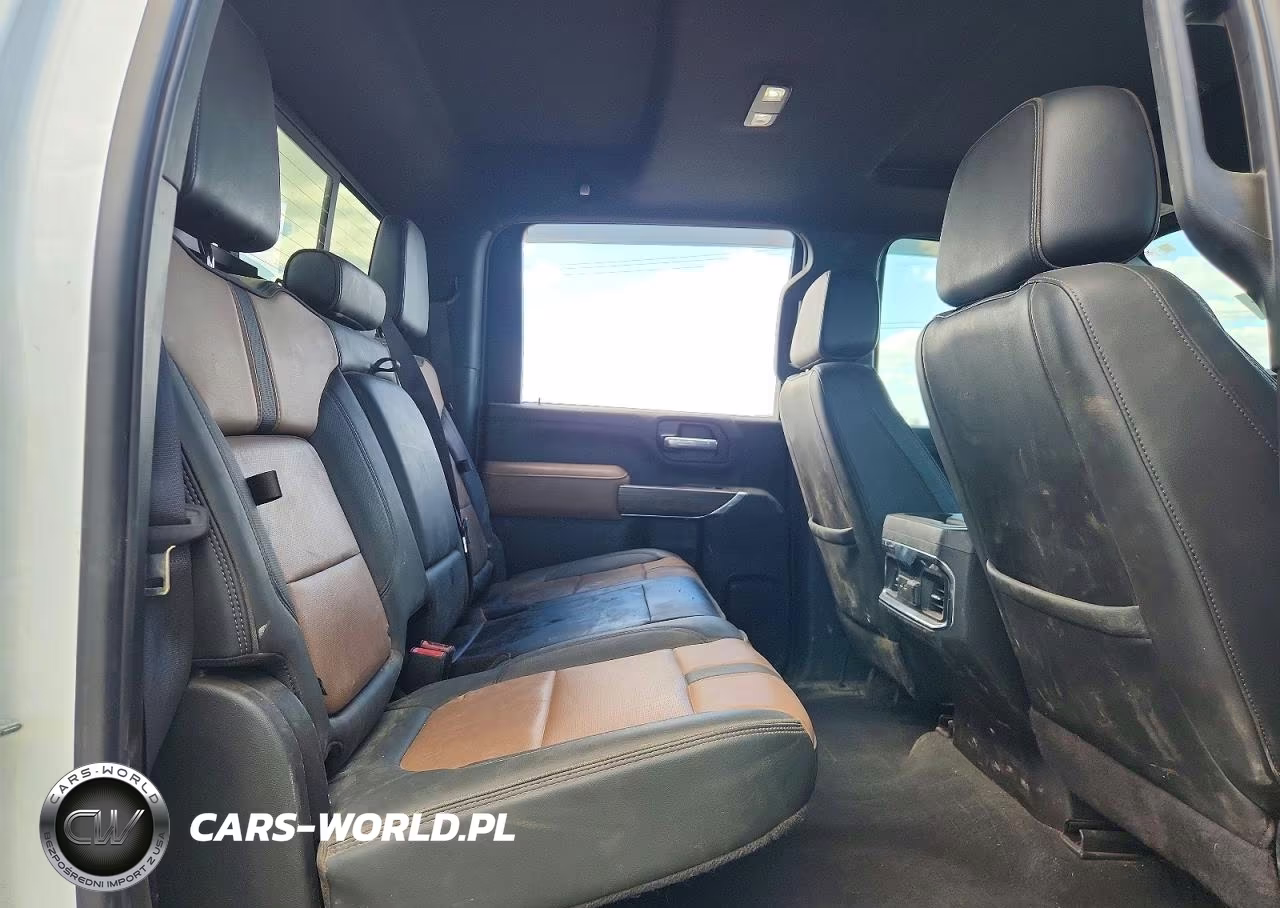 2022 Chevrolet Silverado K3500 High Country VIN:1GC4YVEY1NF221164 - 10