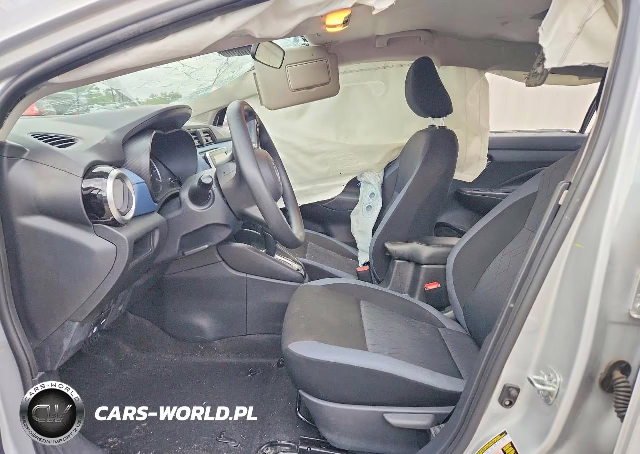 2025 Nissan Versa Sv VIN:3N1CN8EV9SL868010 - 7