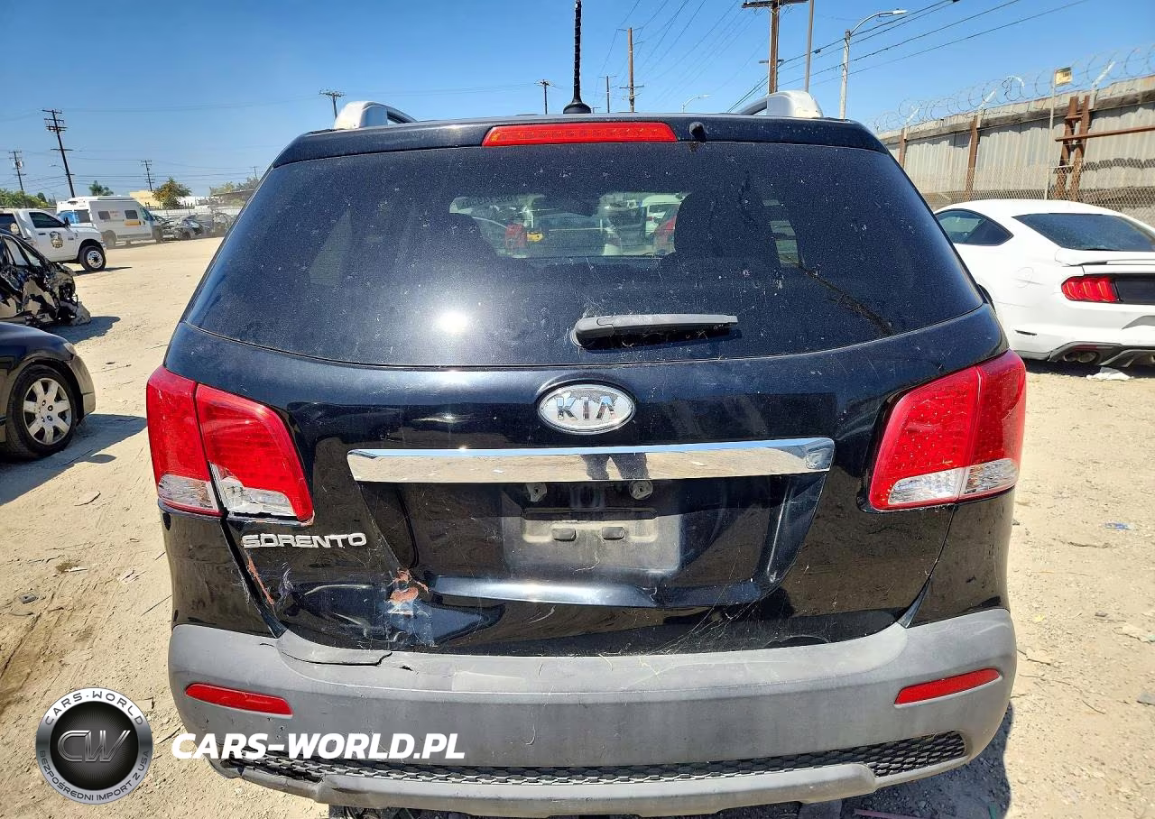 2011 Kia Sorento Lx VIN:5XYKT4A25BG179723 - 6