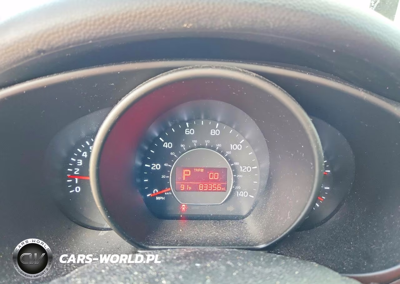 2016 Kia Soul + VIN:KNDJP3A50G7336549 - 9