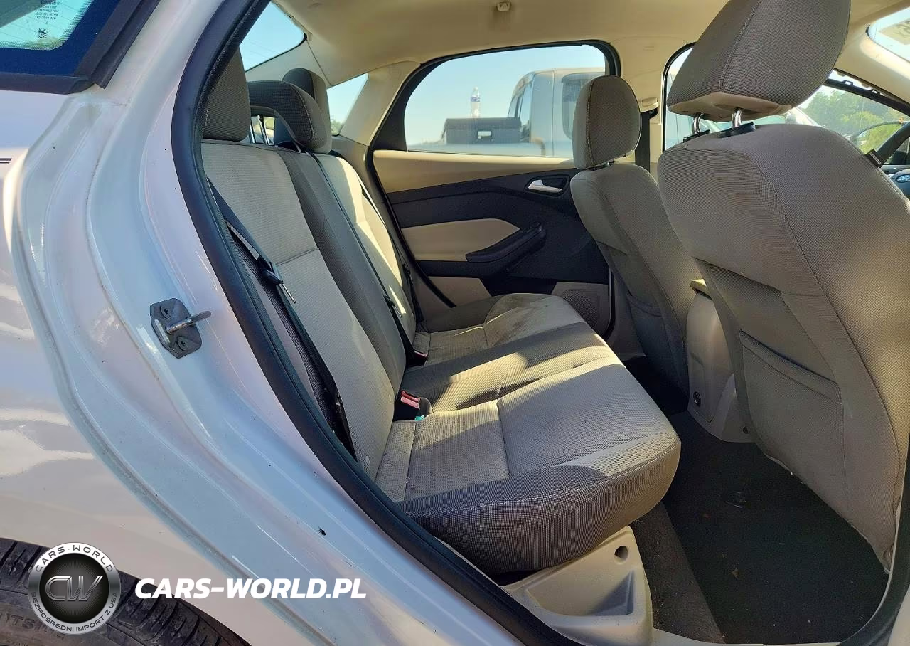 2013 Ford Focus Se VIN:1FADP3F20DL349712 - 10