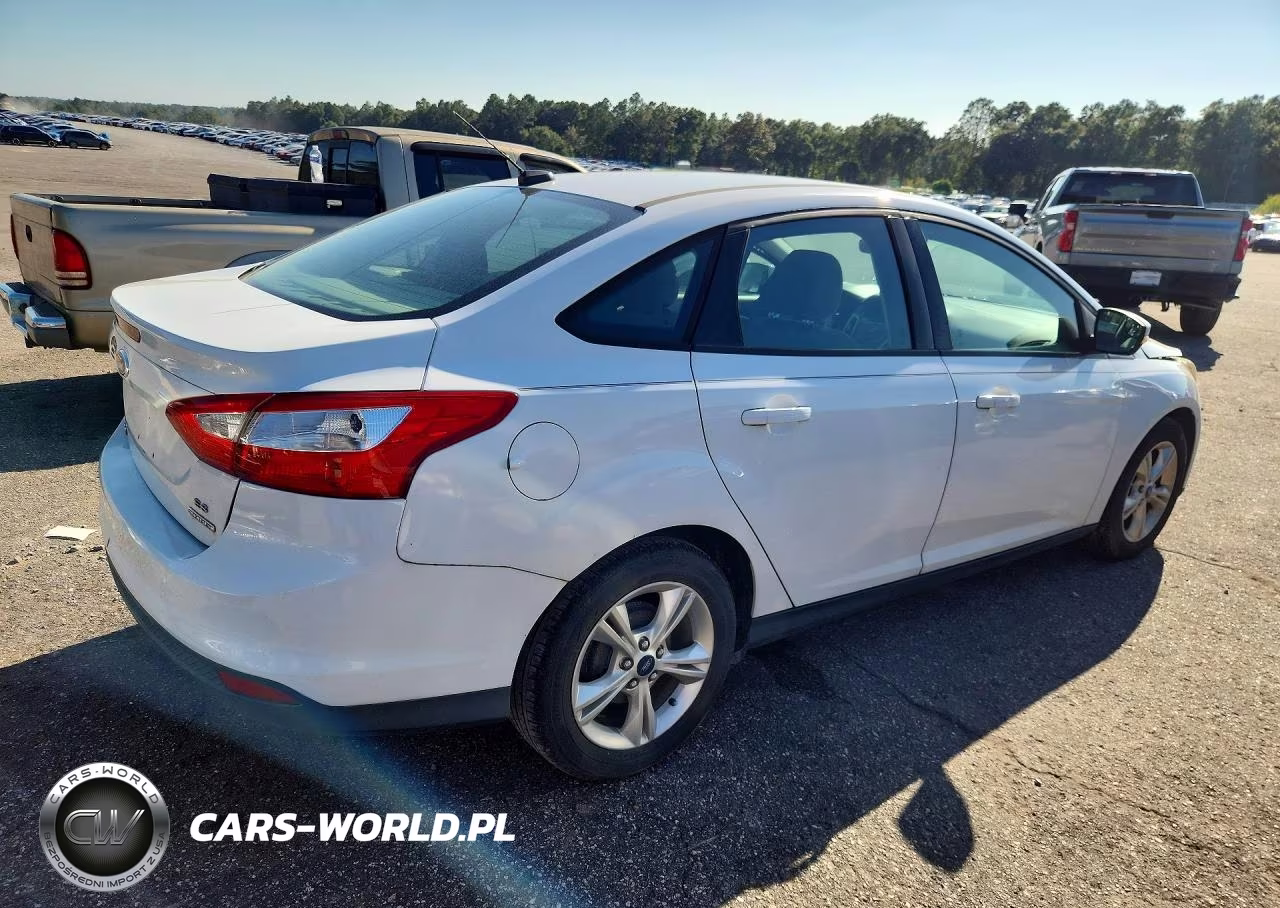 2013 Ford Focus Se VIN:1FADP3F20DL349712 - 3