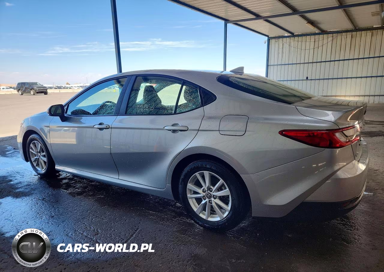 2025 Toyota Camry Le VIN:4T1DAACK7SU144783 - 2